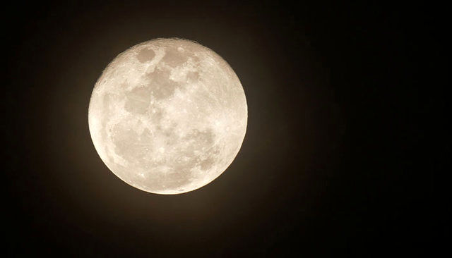 ماجرای رویت عکس امام (ره) در کره ماه