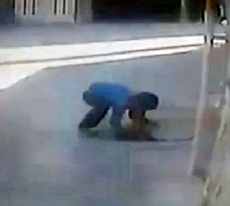 ماجرای پسر نوجوان اصفهانی که دختر عموی خردسالش را به چاه انداخت