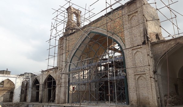 مسجد جامع سوخته ساری در حال ترمیم / تصاویر