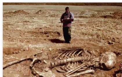 باستان شناسان بدنبال رده پای انسانهای اولیه در کوهستان هزارجریب بهشهر