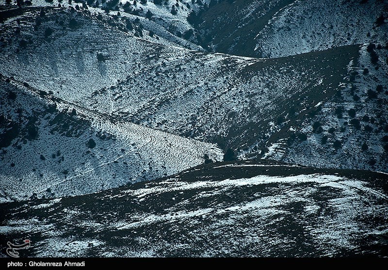 برف ارتفاعات شرق مازندران را سفیدپوش کرد / تصاویر