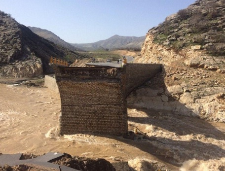 دستگیری دو نفر در ماجرای تخریب یک پل در سیل لرستان