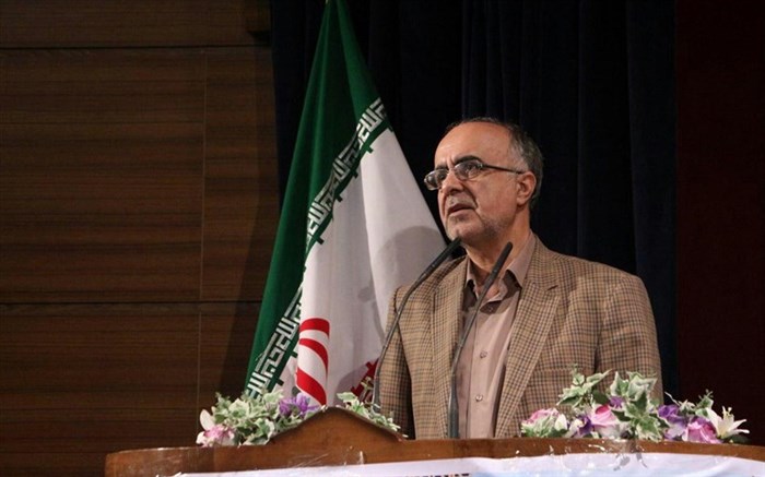 سیدهادی حسینی برای حضور در انتخابات استعفا داد