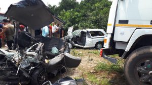 مرگ 4 نفر در تصادف خونین کامیون با دو پراید در تنکابن + تصاویر