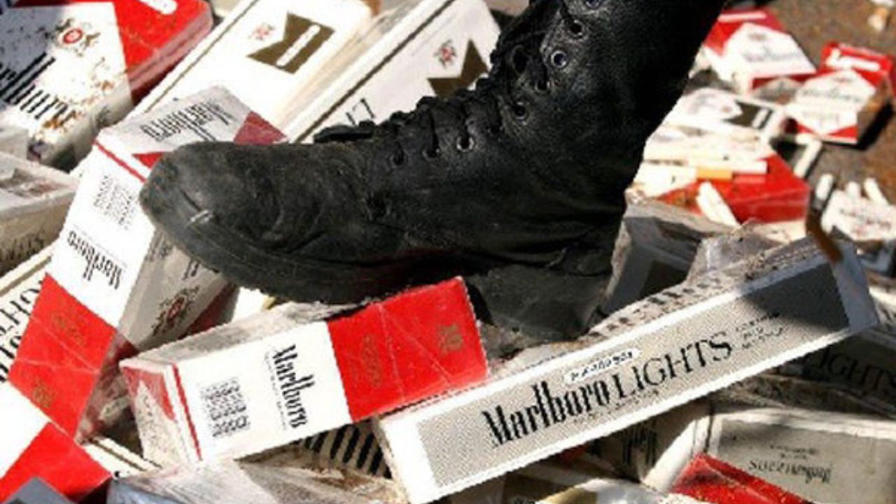 کشف انبار سیگار قاچاق در بهشهر