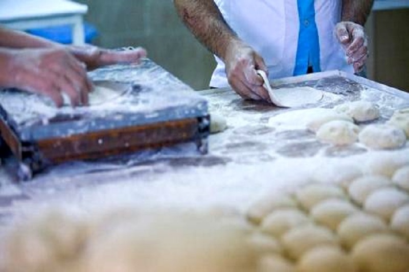 تخلف بیش از ۷۶۰ نانوایی در استان مازندران !