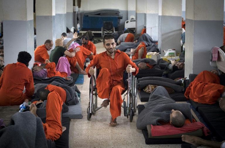 در زندان داعشی ها چه میگذرد؟ + تصاویر
