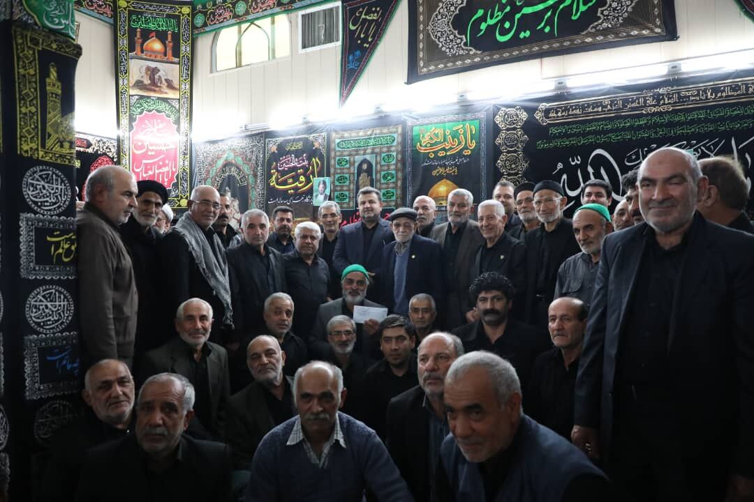 حضور استاندار در جمع زائران هیات های مذهبی مازندران در مشهد الرضا(ع) / تصاویر