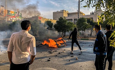 تحلیلی از اعتراضات سه دهه گذشته در ایران
