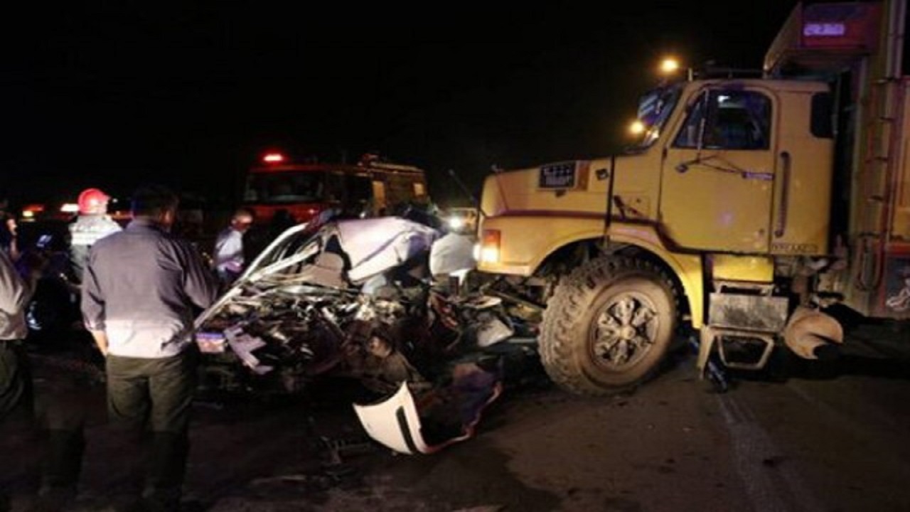 تصادف مرگبار پراید و کامیون در ساری