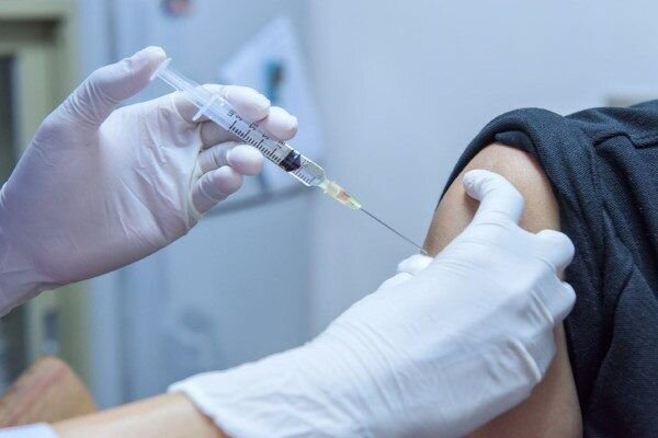 واردات ۴۰ میلیون دز واکسن کرونا تا پایان شهریور