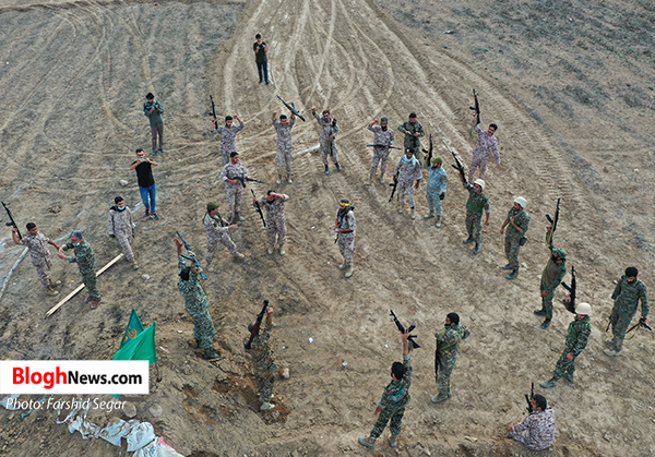 تصاویری از رزمایش موشکی انتقام در شهرستان بهشهر