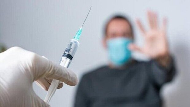حضور کارکنان واکسن نزده در ادارات مازندران ممنوع است