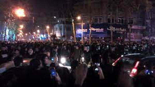 جزئیات تجمع اعتراضی شبانه در ساری